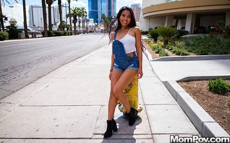 Sexy petite Filipina new to porn Video Leaked